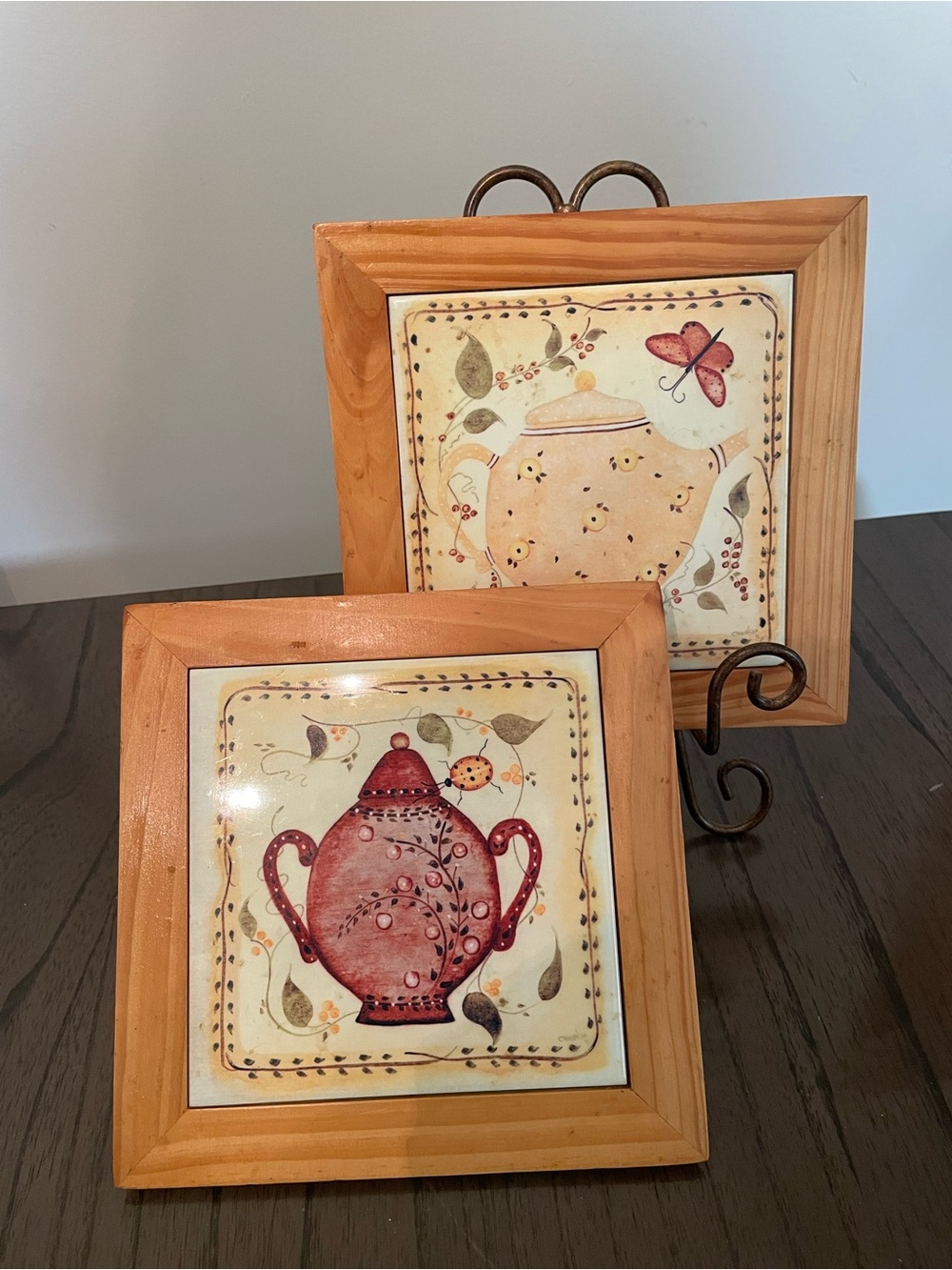 Wood-Framed Ceramic Tile Tea Service Wall Plaques - Red & Cream